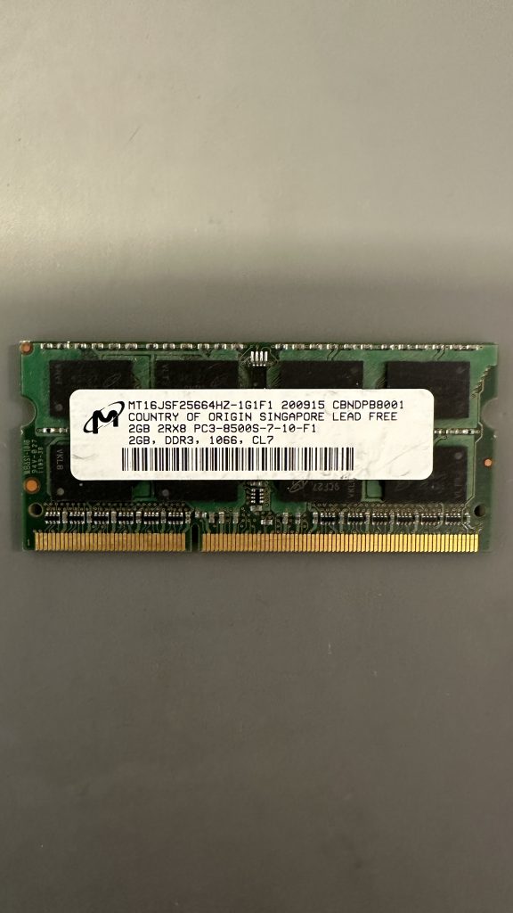 Micron 2GB DDR3 1066MHz PC3-8500S SO-DIMM 204-Pin 1.5V Non-ECC MT16JSF25664HZ-1G1F1