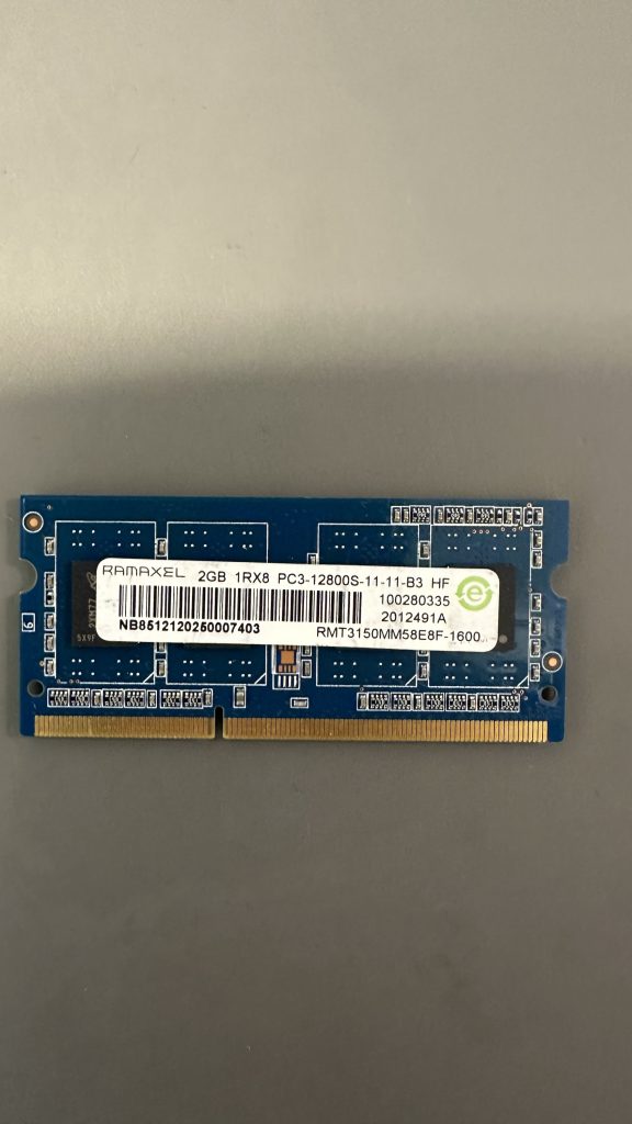 Ramaxel 2GB DDR3 1600MHz PC3-12800S SO-DIMM 204-Pin 1.5V Non-ECC RMT3150MM58E8F-1600