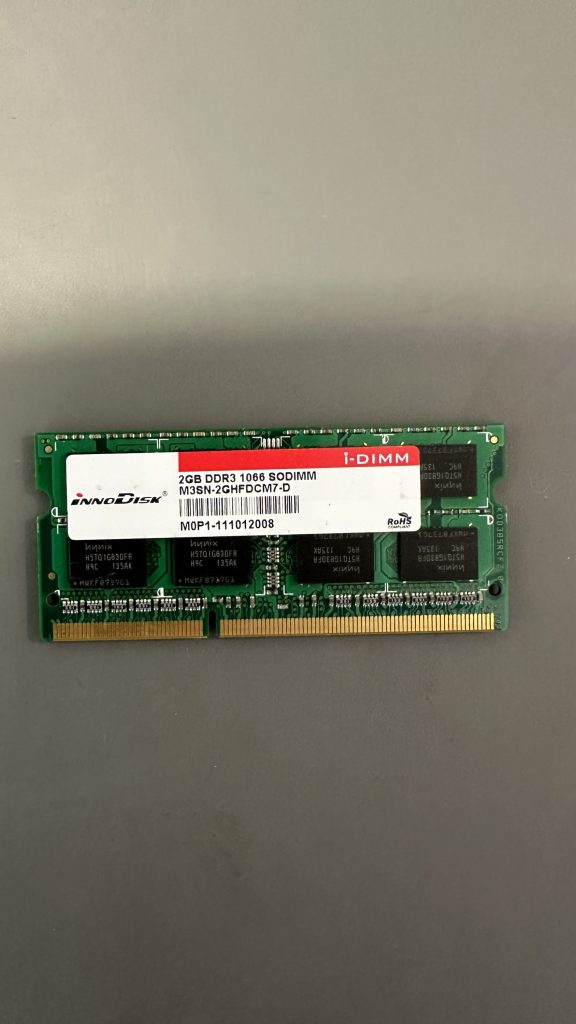 Innodisk 2GB DDR3 1066MHz PC3-8500 SO-DIMM 204-Pin 1.5V Non-ECC M3SN-2GHFDCM7-D